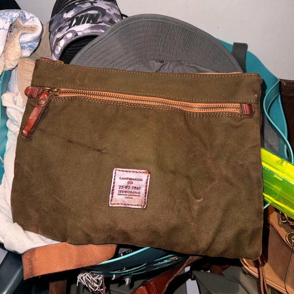 Campomaggi crossbody